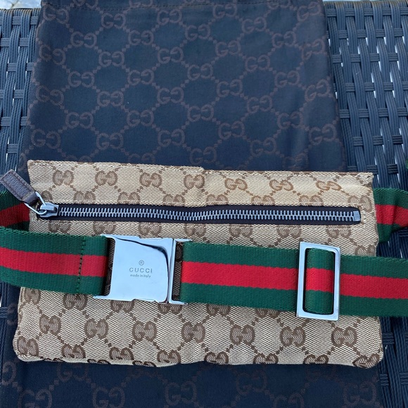 Authentic GUCCI BELT BAG Used like new🌸 - Picture 6 of 16